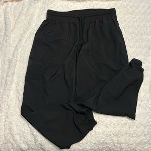 Old Navy Women’s Joggers - Black